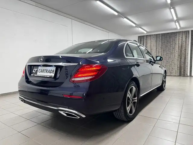 Mercedes-Benz E-Class view 7