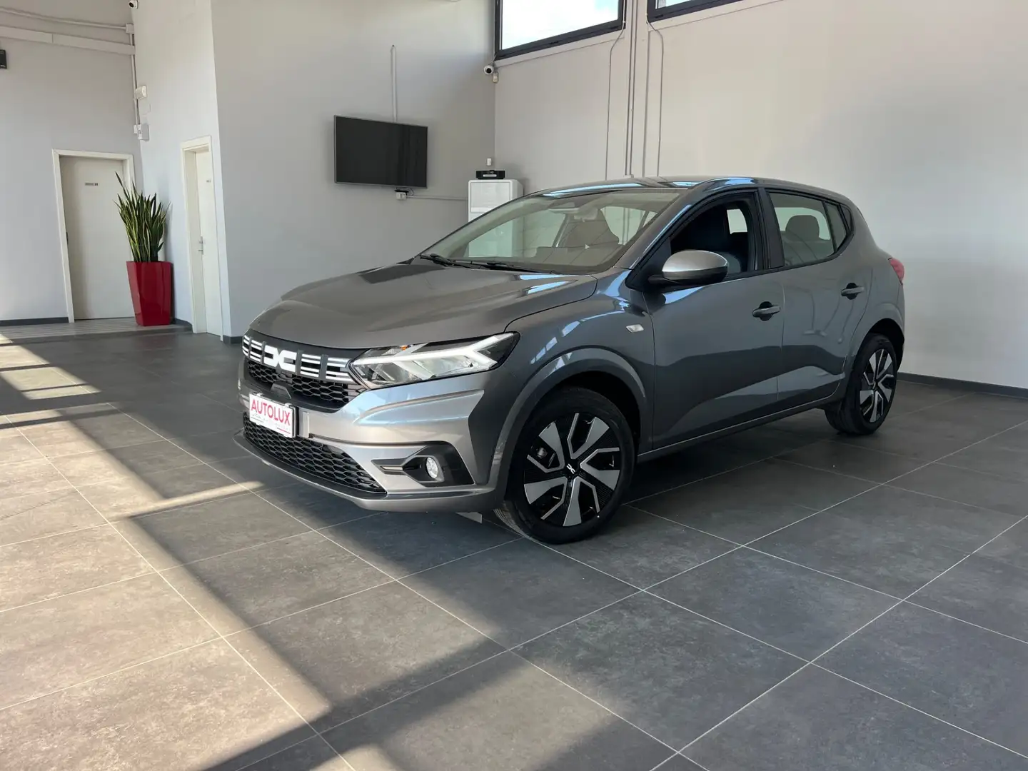 Dacia Sandero streetway 1.0b TCe ECO-GPL Expression Grey - 1