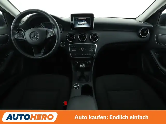 Mercedes-Benz A-Class view 12