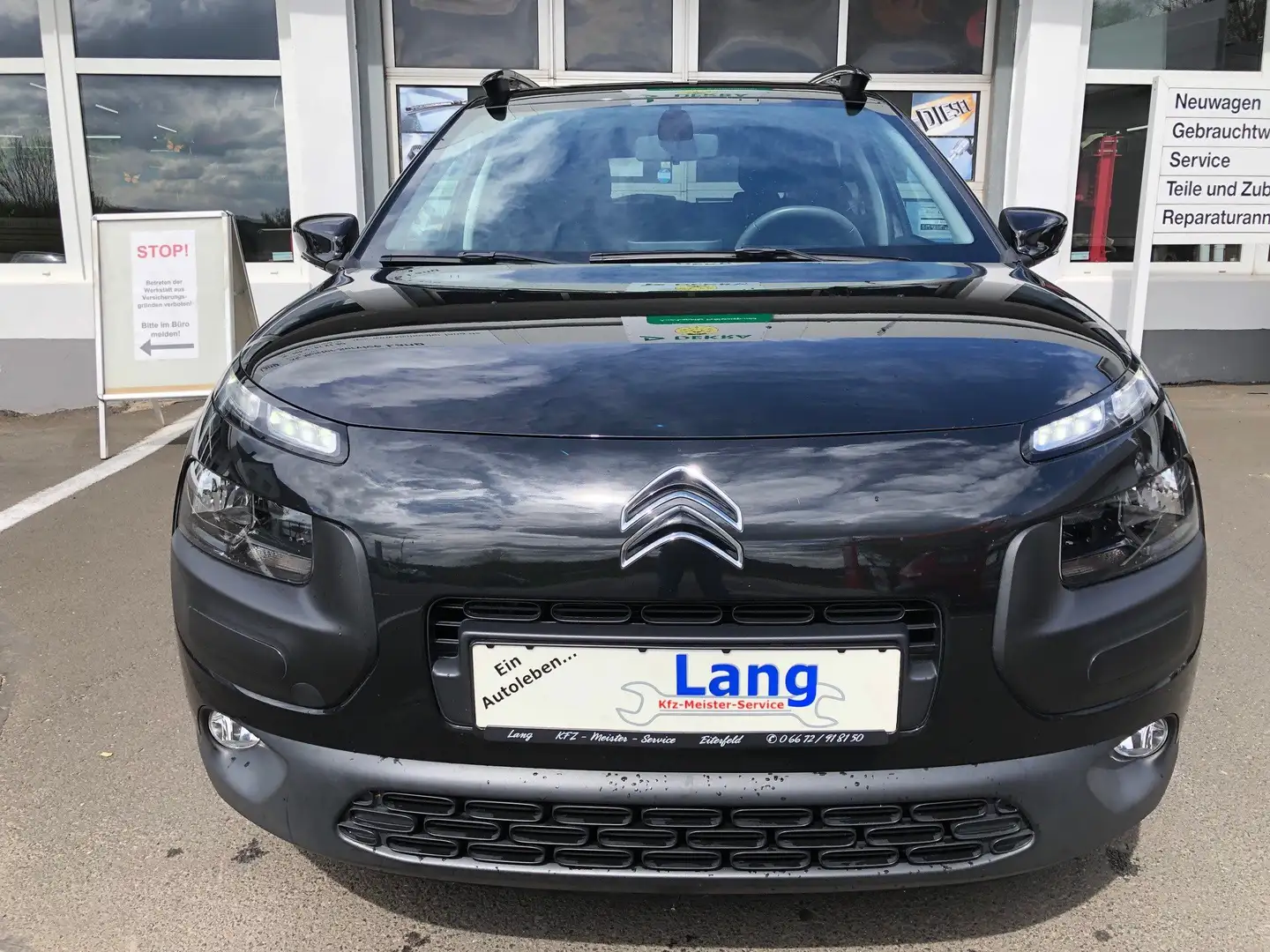 Citroen C4 Cactus Pure Tech 110 Shine NAVI SHZ KAMERA ALLWETTER Чорний - 2