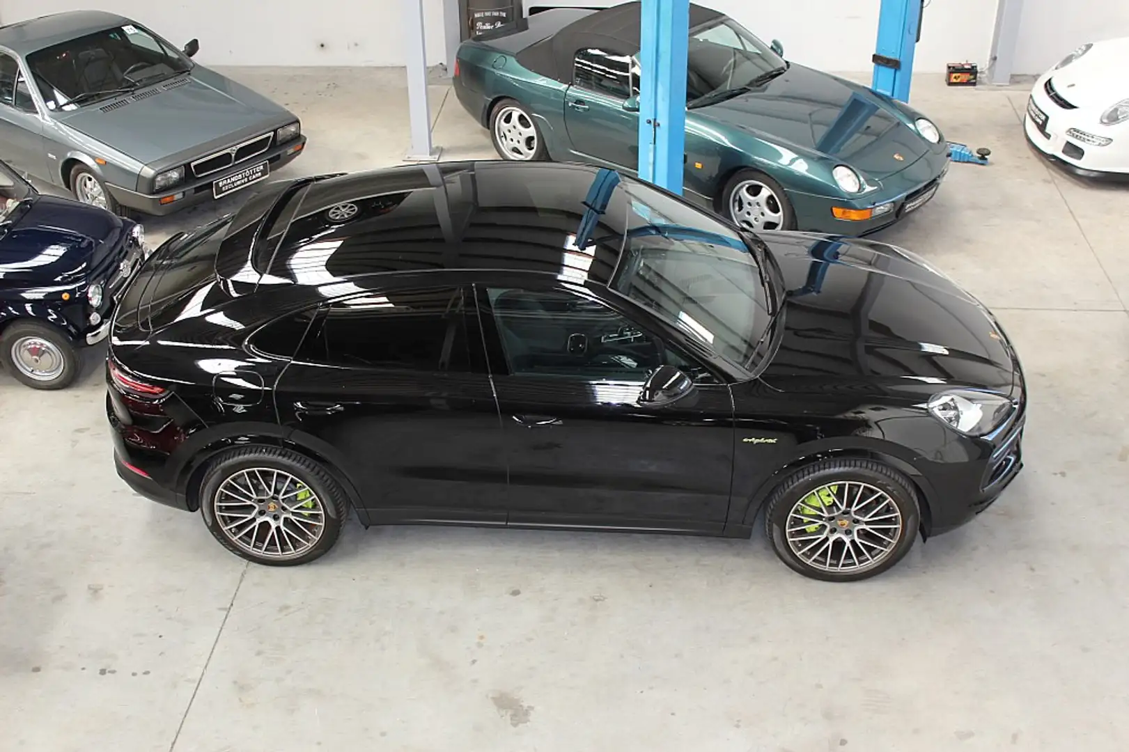 Porsche Cayenne III Hybrid Coupe Porsche Approved Garantie Schwarz - 1