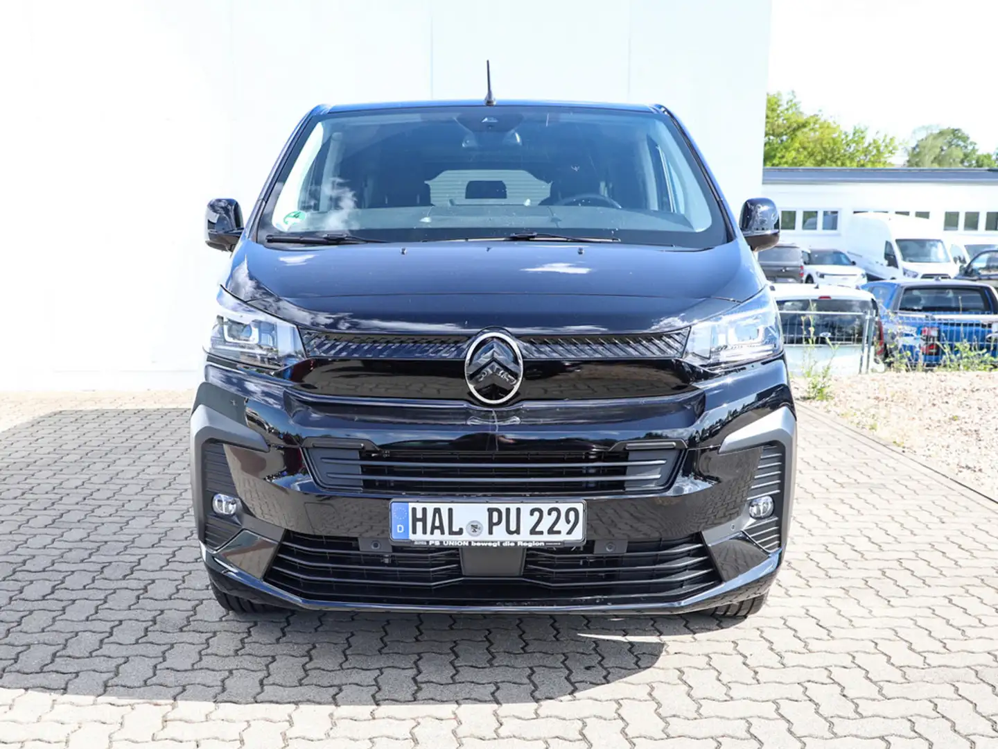 Citroen Spacetourer 2.0 Plus XL KAMERA NAVI AHK LED Schwarz - 2