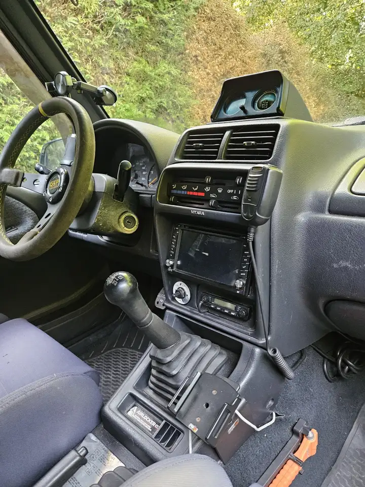 Suzuki Vitara Villager 2.0 V6, foto 11