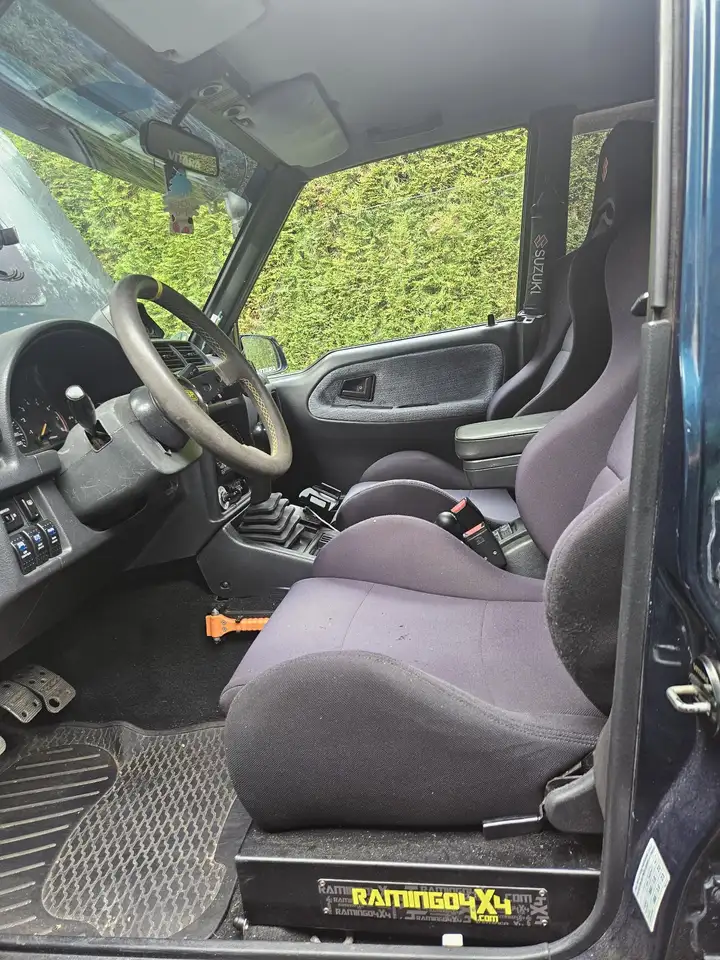 Suzuki Vitara Villager 2.0 V6, foto 9