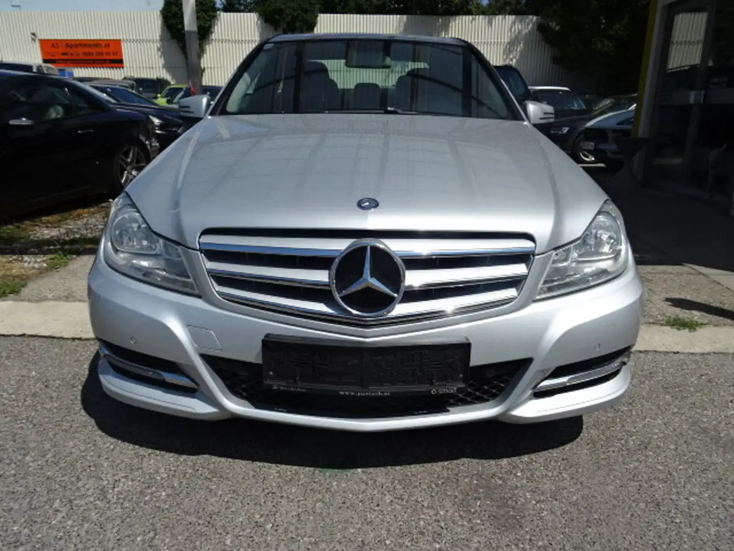 Mercedes-Benz C 180 CDI A-Edition BlueEfficiency Grau - 2