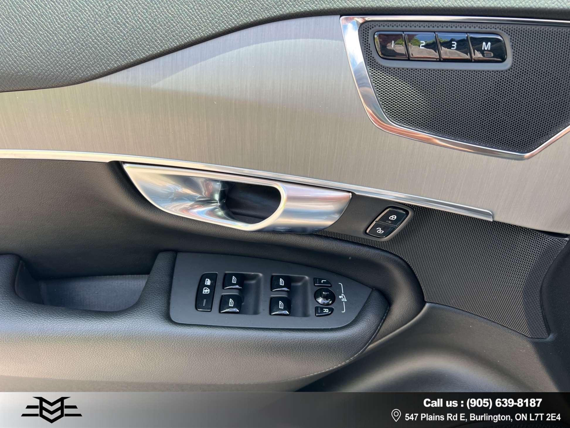 2022 Volvo XC90 T6 AWD Momentum 7-Seater - Navigation !!! thumb 30