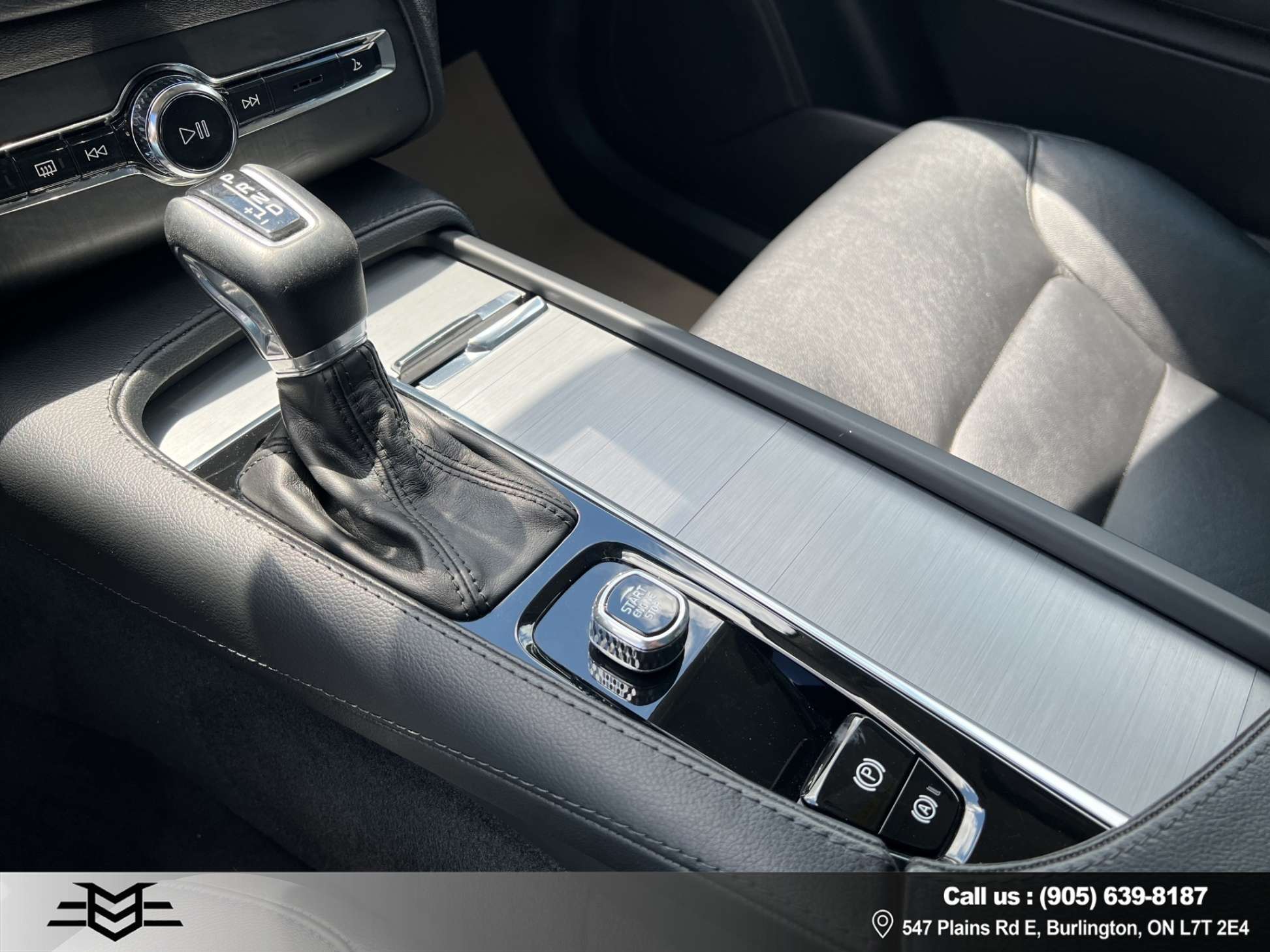 2022 Volvo XC90 T6 AWD Momentum 7-Seater - Navigation !!! thumb 31