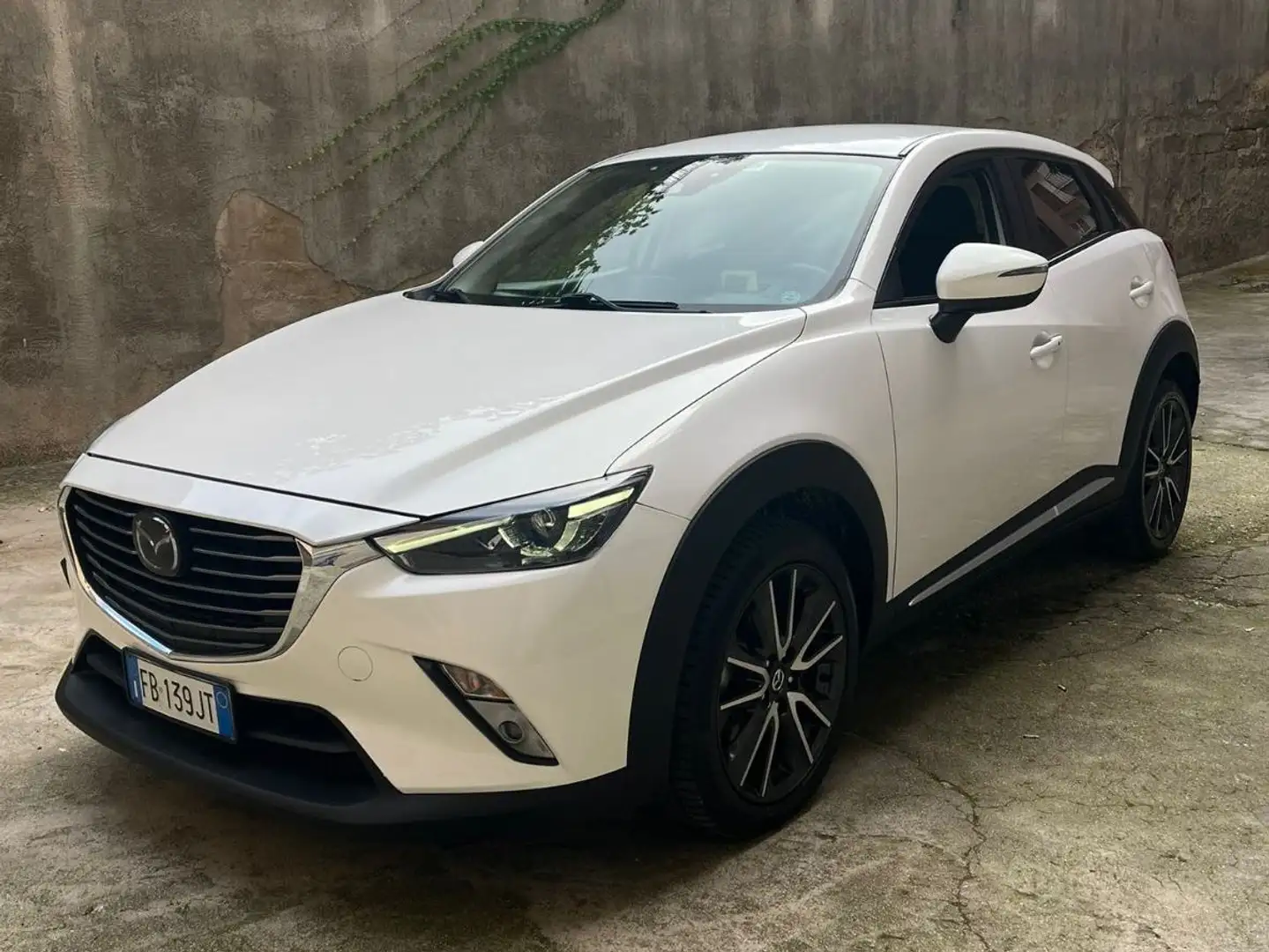 Mazda CX-3 CX-3+1.5d+Exceed+awd+105cv Bianco - 1