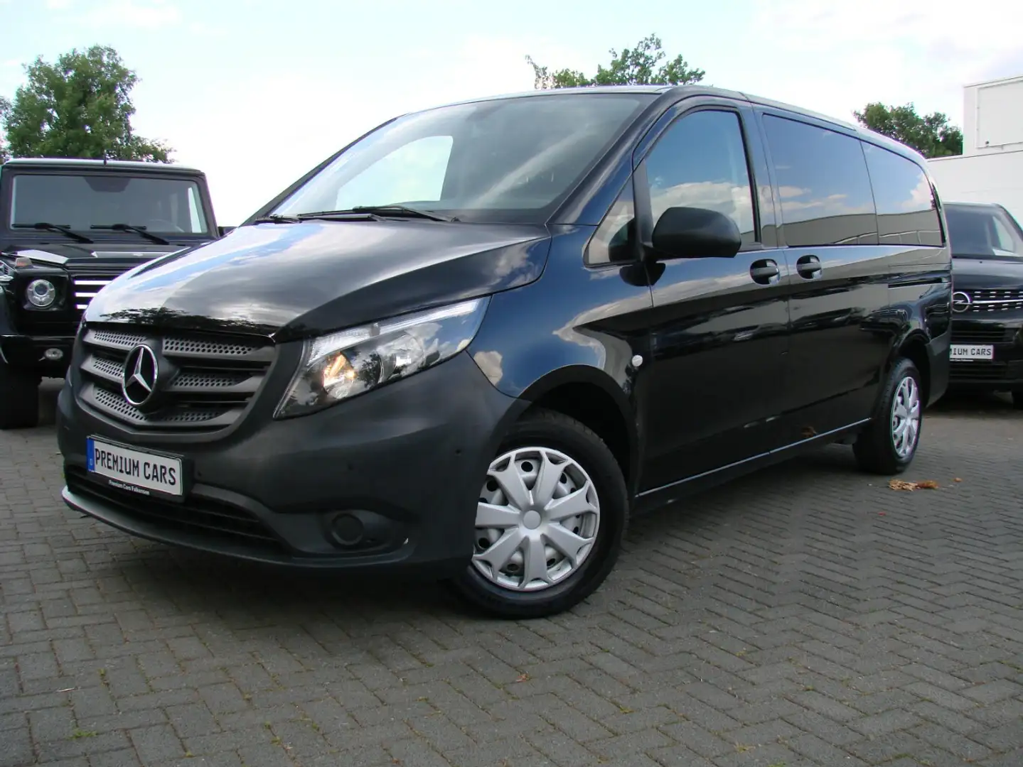 Mercedes-Benz Vito 116CDi Navi Klima Tempomat AHK Negro - 2