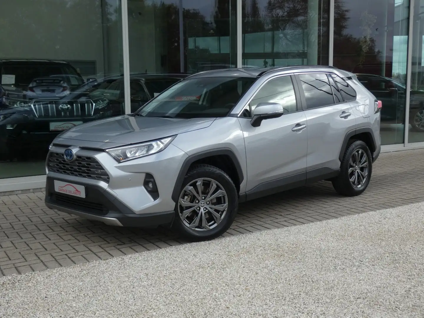 Toyota RAV 4 HYBRID Dynamic Plus +Trekhaak Dodehoek Carplay Zilver - 1