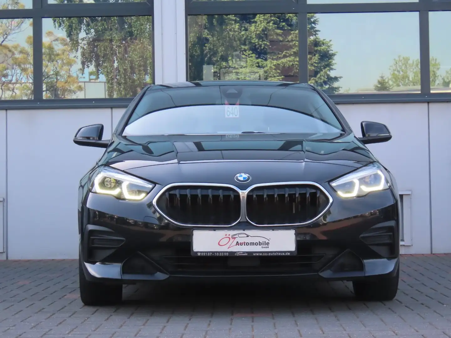 BMW 218 Gran Coupé Autom. Sitzheizung Navigation Negru - 2