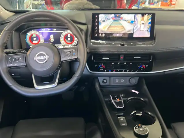 Nissan X-Trail view 13