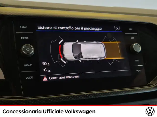 Volkswagen T-Cross view 14