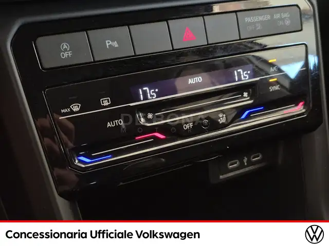 Volkswagen T-Cross view 15