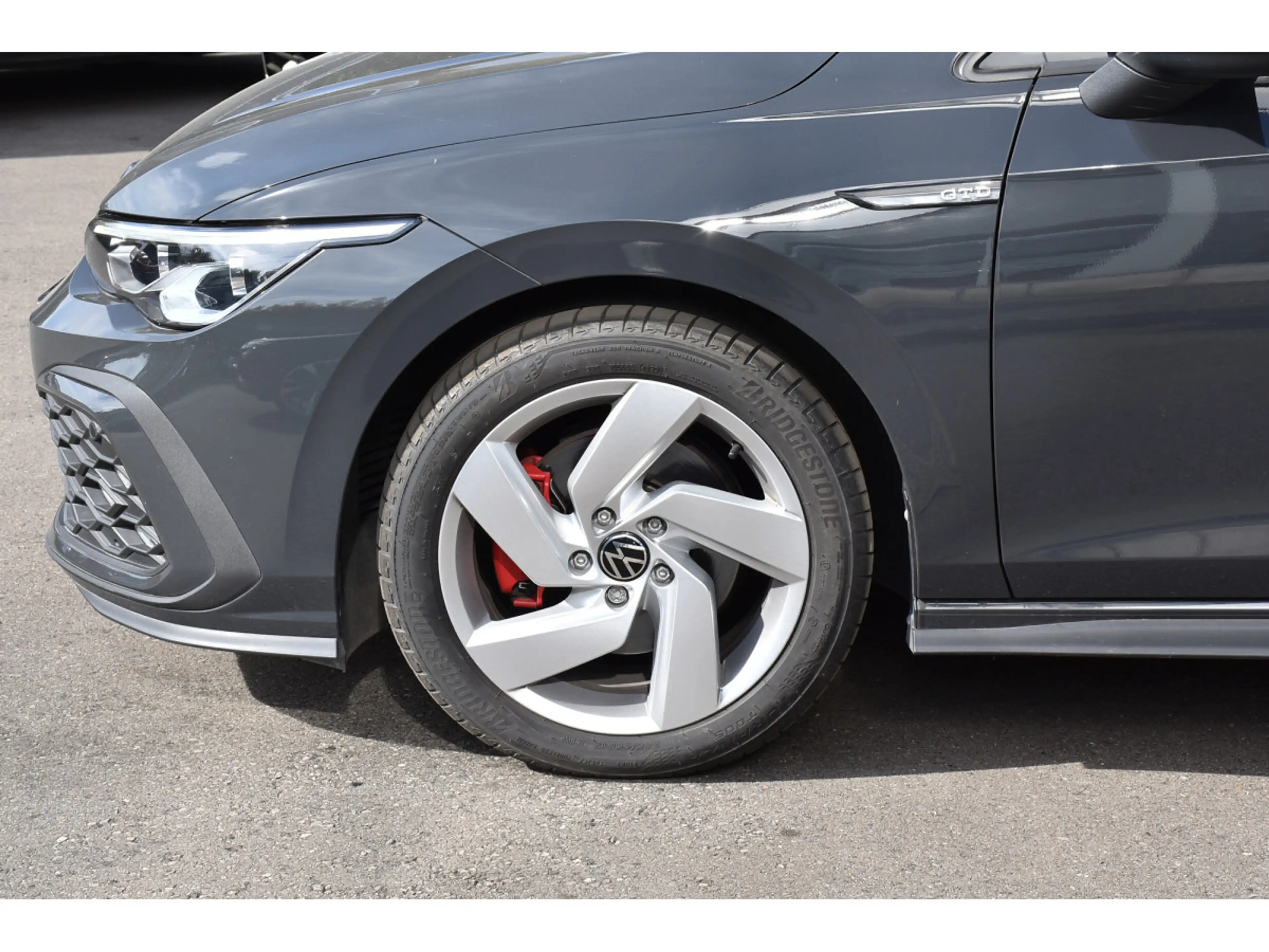 Volkswagen Golf GTD 2.0 TDI DSG PACK HIVER LANE 1° MAIN — photo 5