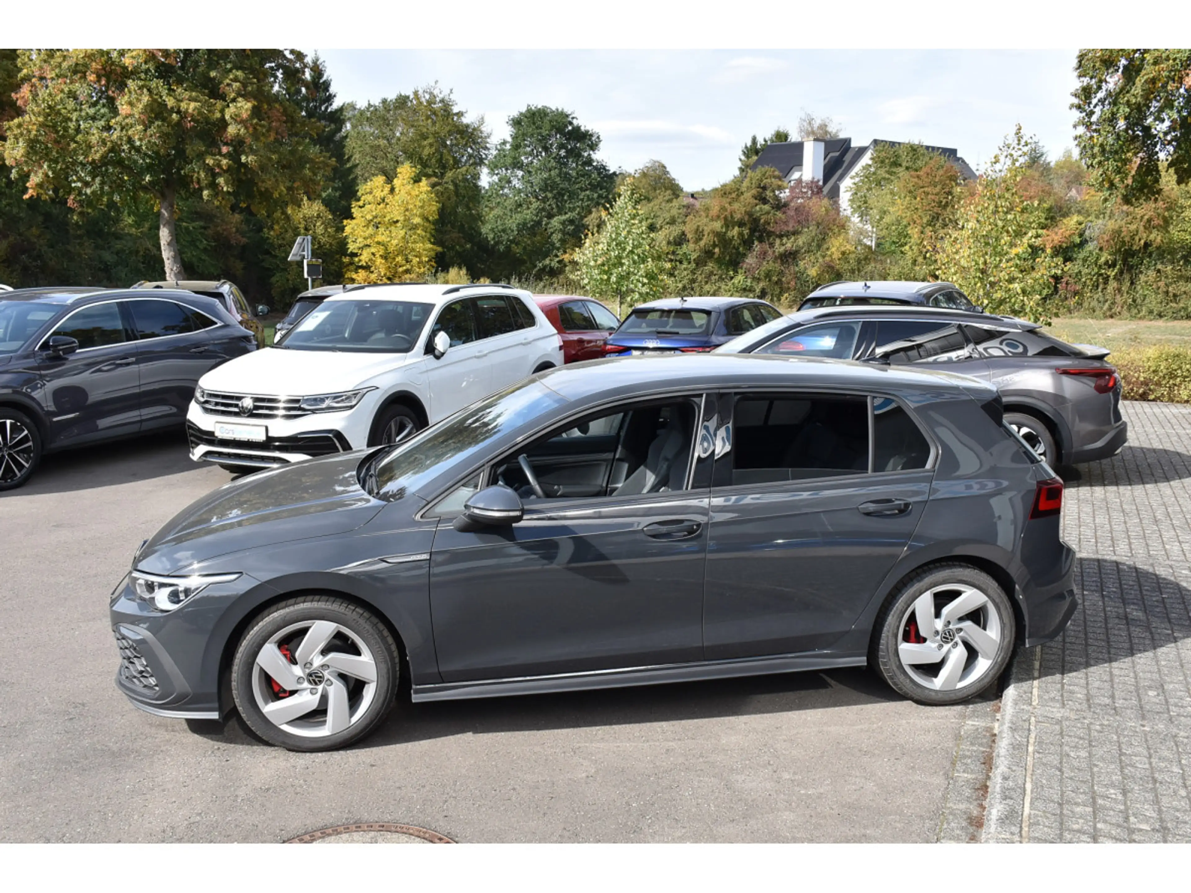 Volkswagen Golf GTD 2.0 TDI DSG PACK HIVER LANE 1° MAIN — photo 3