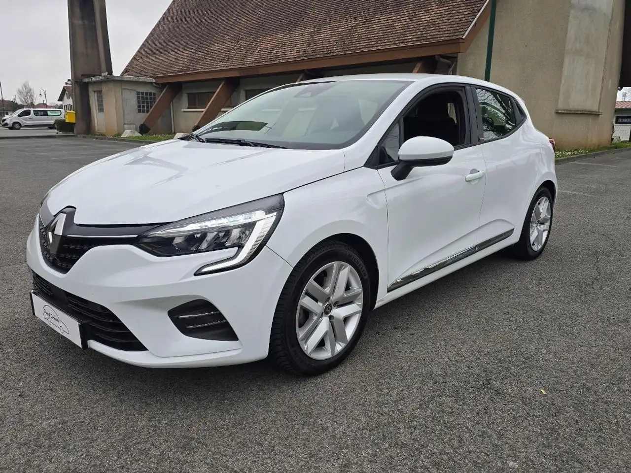 Renault Clio 1.6 E-TECH 140H 90 HYBRID BUSINESS BVA