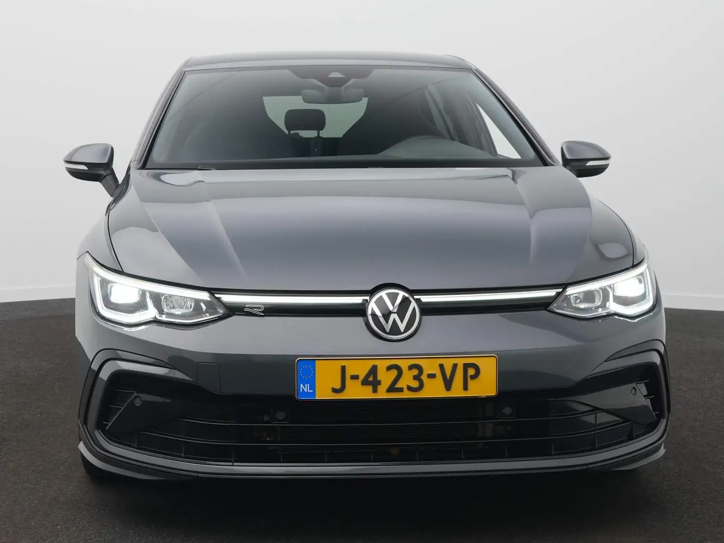 Volkswagen Golf 1.5 eTSI R-Line Navi | Clima | Adaptive Cruise | S Grijs - 2