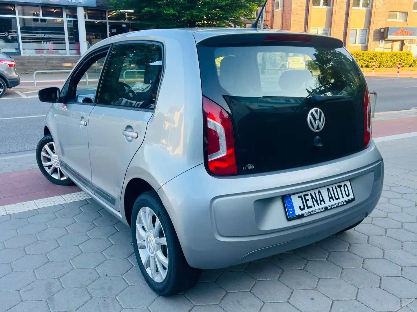 Volkswagen up! club up! Klima 2 Vorbesitzer Service von 24 Silber - 2