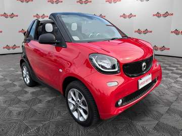 Fortwo Cabrio 1.0 Passion 71cv twinamic, NAVI, SEDILI RISCALDABILI