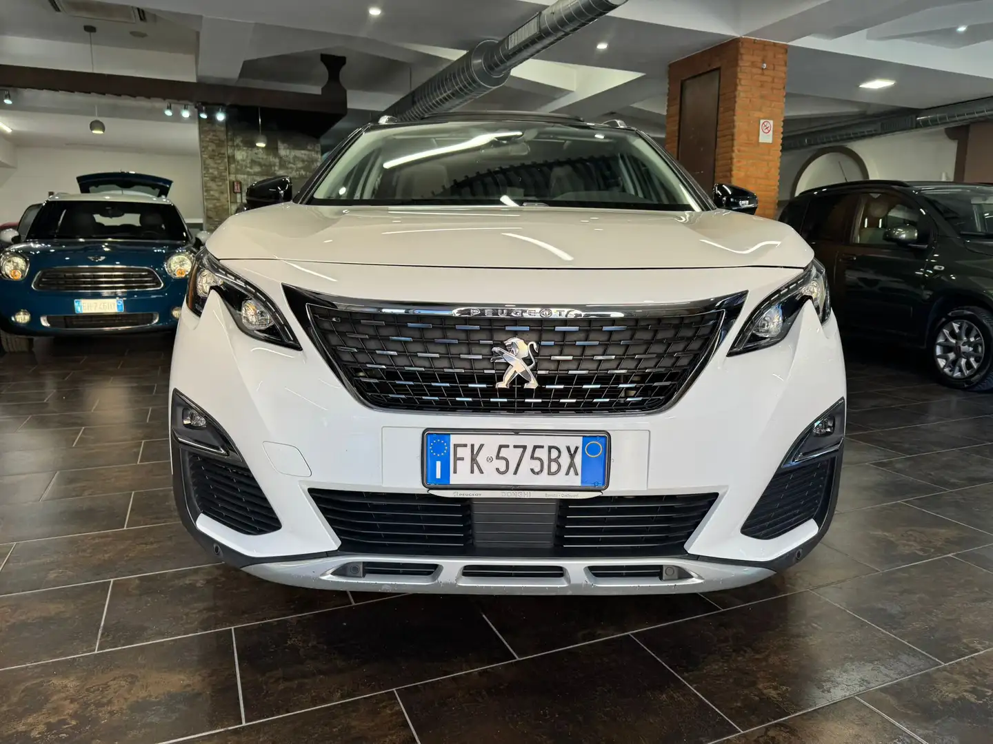 Peugeot 3008 3008 II 2016 1.6 thp GT Line s Weiß - 2