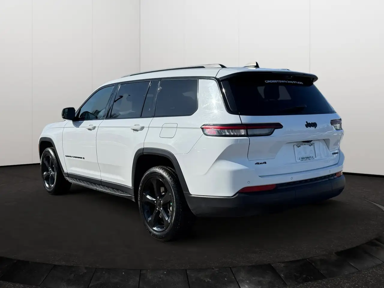 Jeep Grand Cherokee снимка Jeep Grand Cherokee