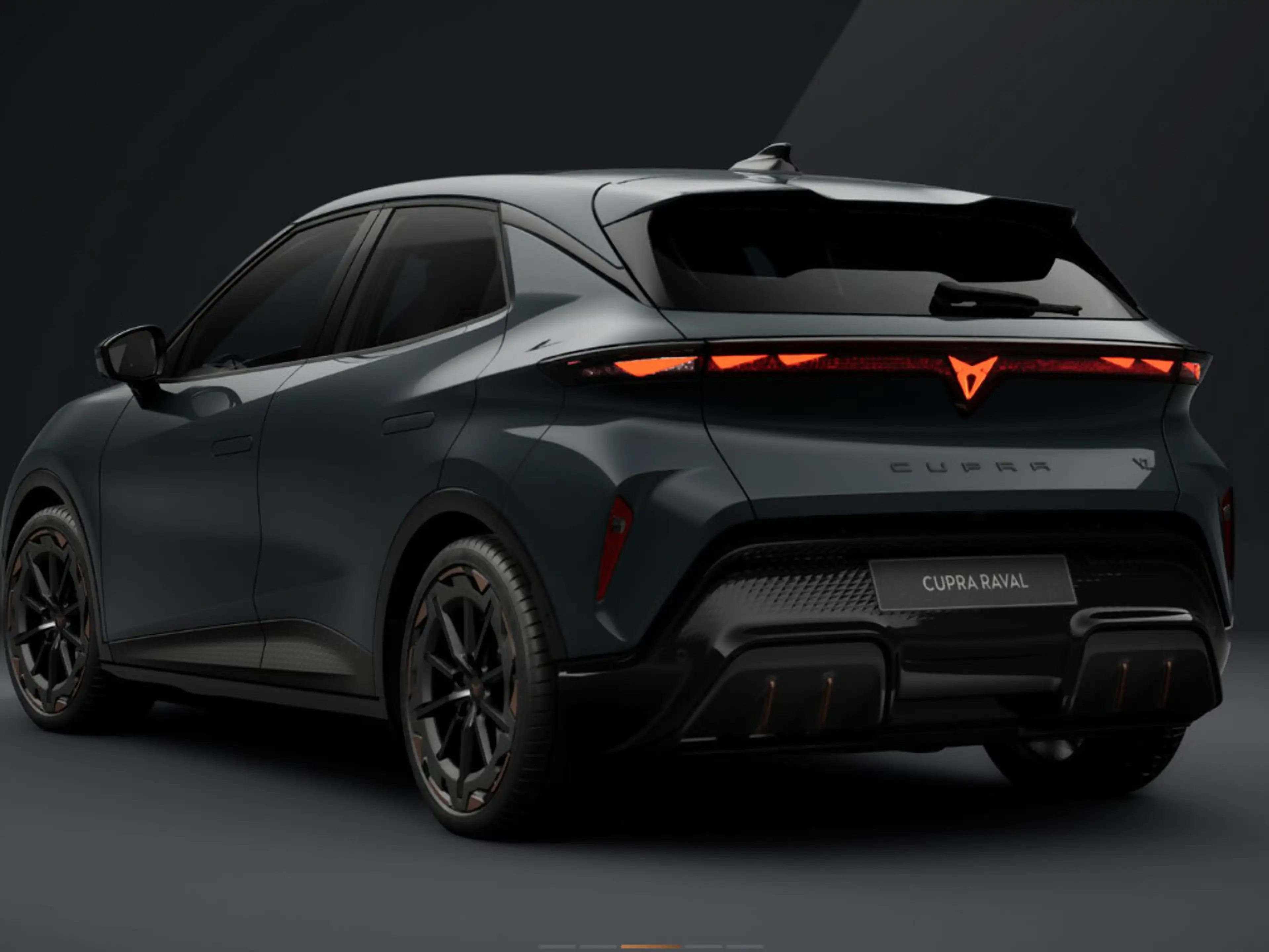 CUPRA Raval VZ 56 kWh 226 PK | Trekhaak | Matric LED | 360 Cam — photo 2