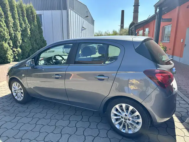 Opel Corsa view 6