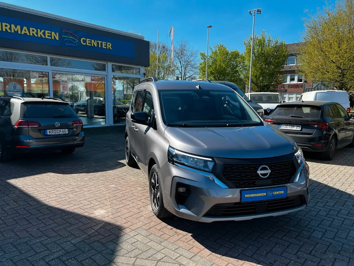 Nissan Townstar Kombi L1 Tekna Automatik Grau - 1