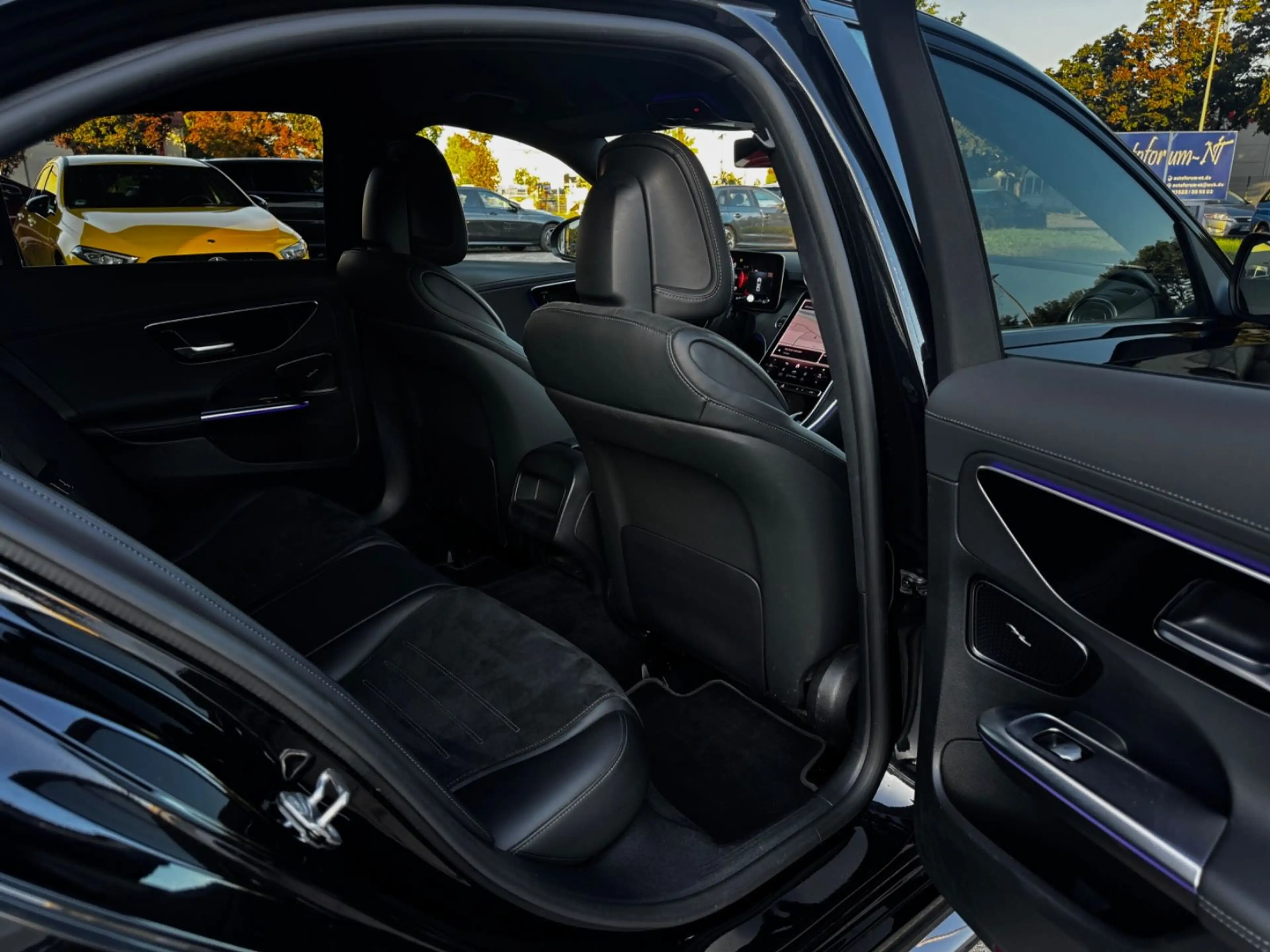 Mercedes-Benz C 300 d Limo AMG/DIGITAL LIGHT/NIGHT/AHK/Kamera — photo 10