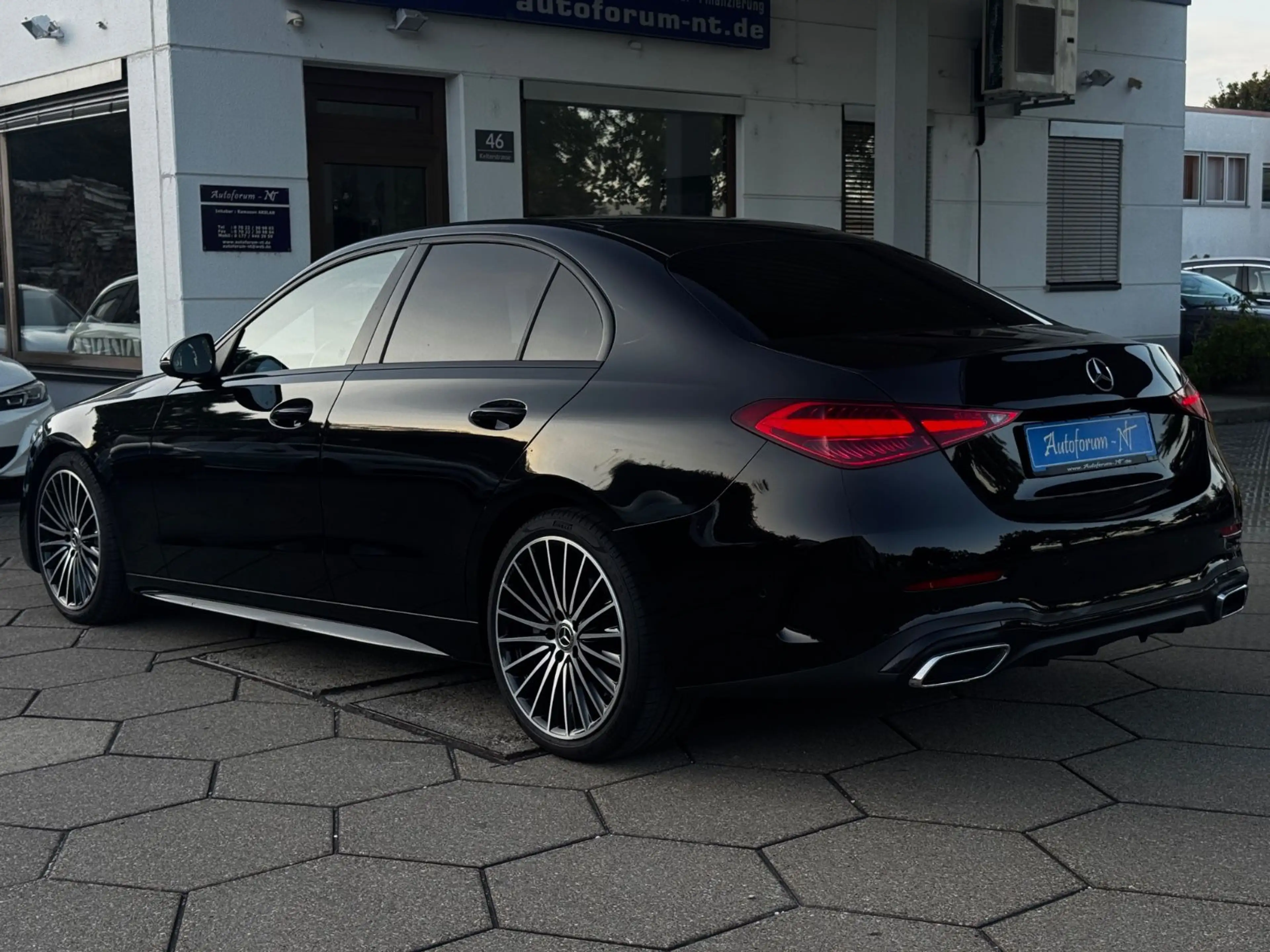 Mercedes-Benz C 300 d Limo AMG/DIGITAL LIGHT/NIGHT/AHK/Kamera — photo 7