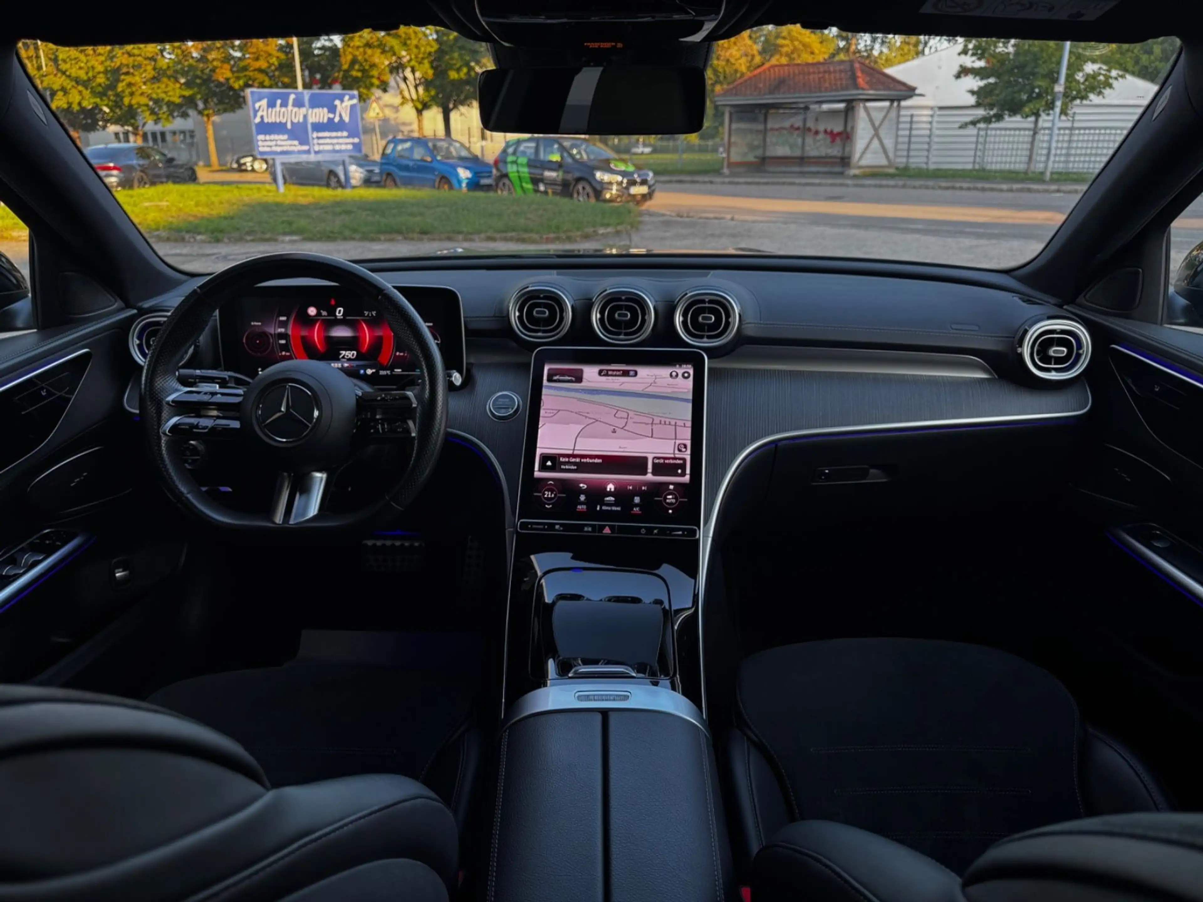 Mercedes-Benz C 300 d Limo AMG/DIGITAL LIGHT/NIGHT/AHK/Kamera — photo 13