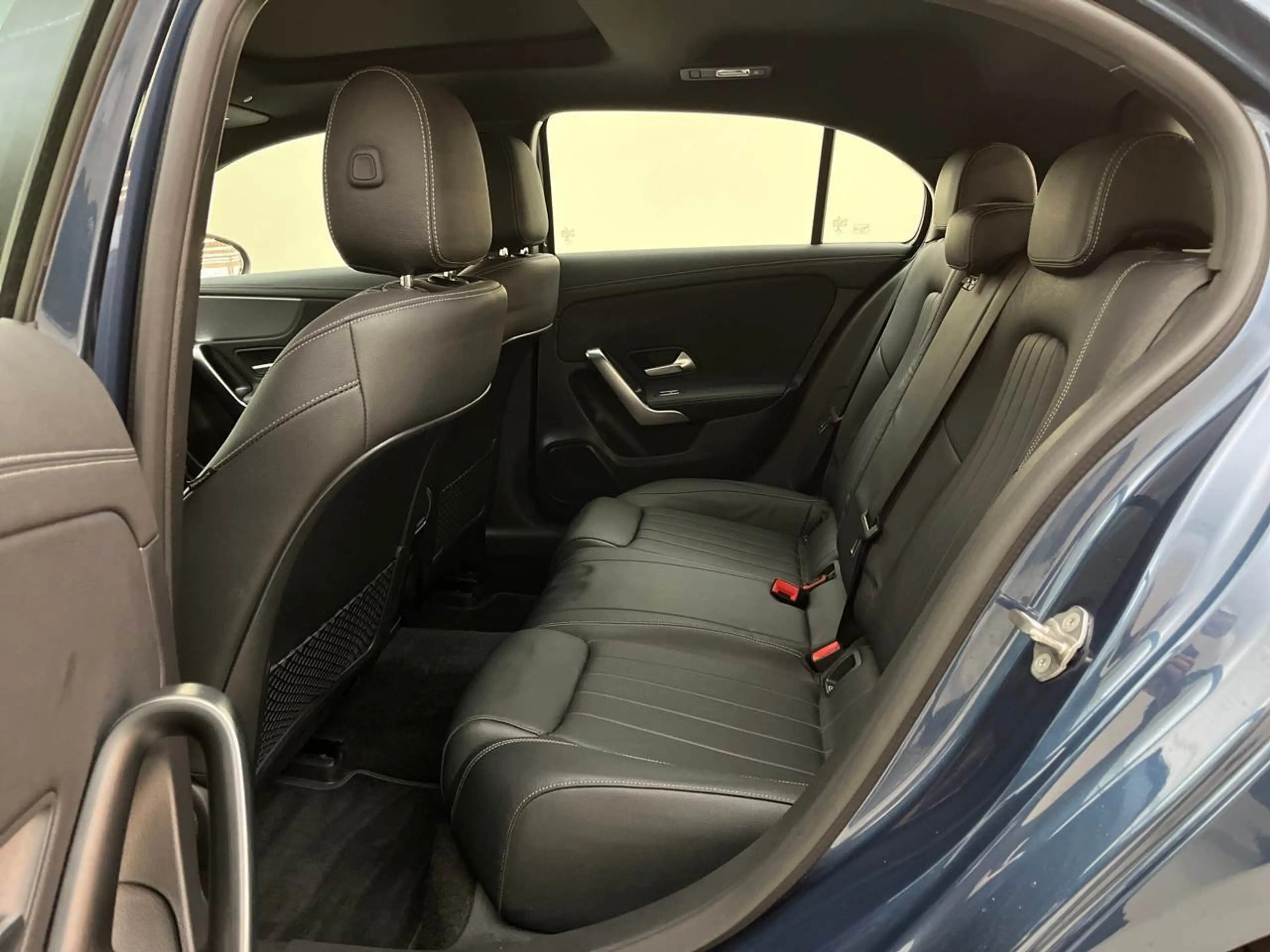 Mercedes-Benz A 220 d Advanced Progressive 4Matic Pano S-Dach ACC Key — photo 10