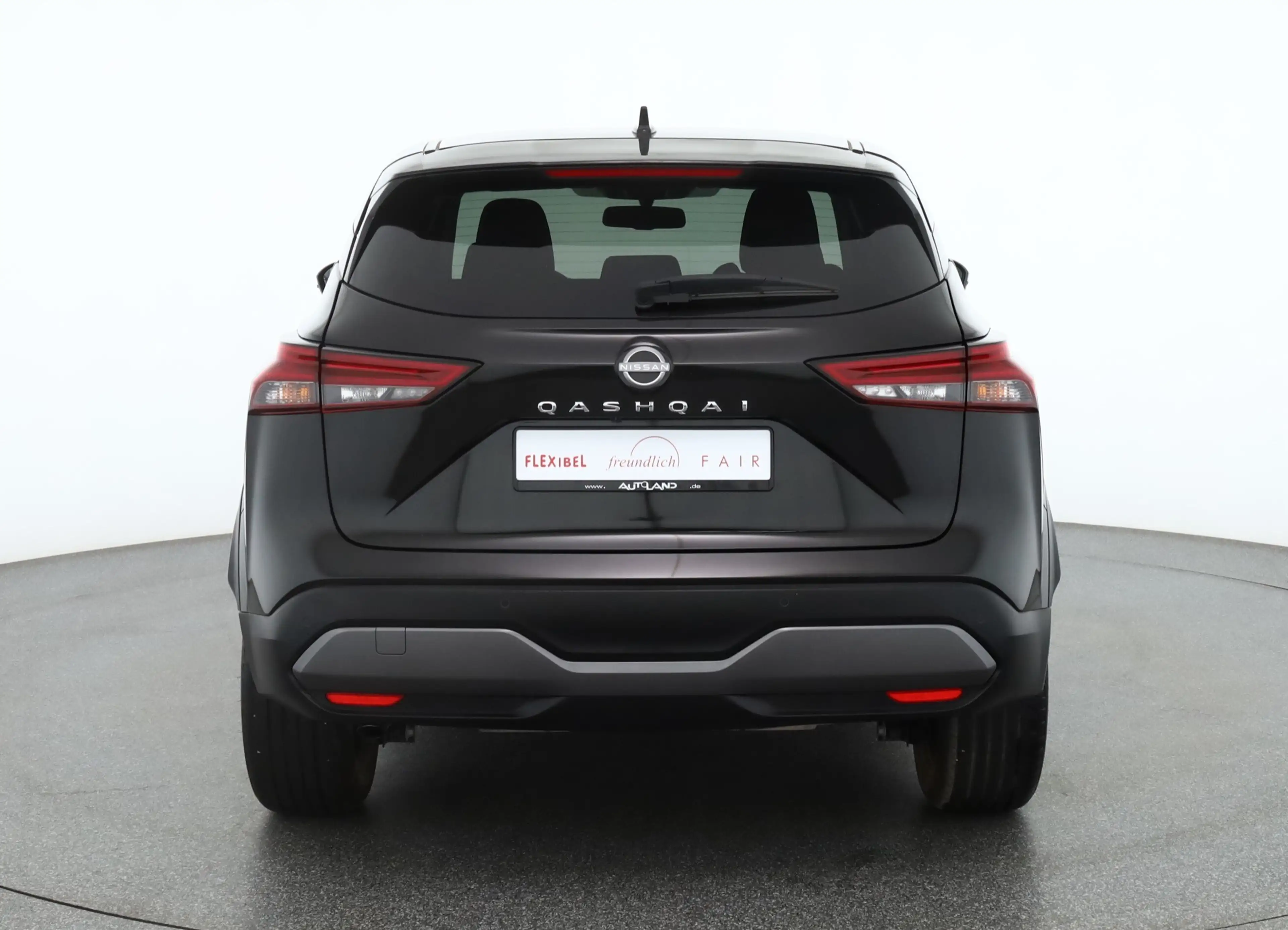 Nissan Qashqai N-Connecta 1.3 Dig-T LED ACC Navi 360° — photo 4