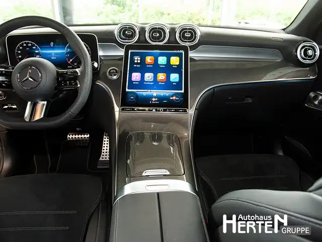 Mercedes-Benz GLC view 10