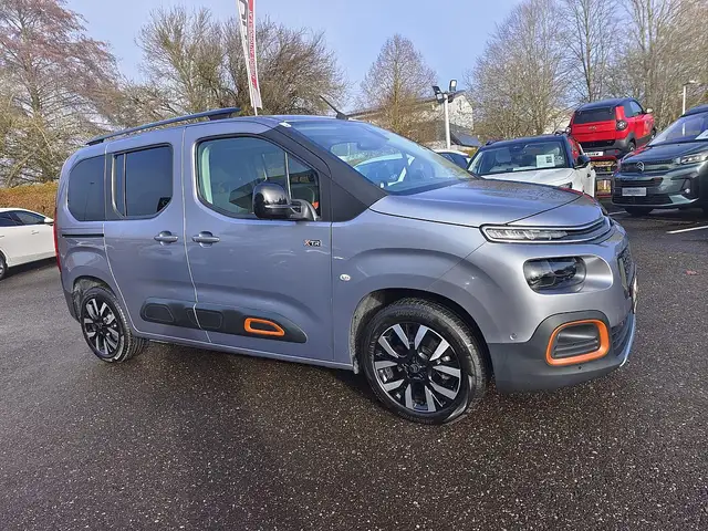 Citroen Berlingo BlueHDI 130 S&S Shine EAT8 Aut.