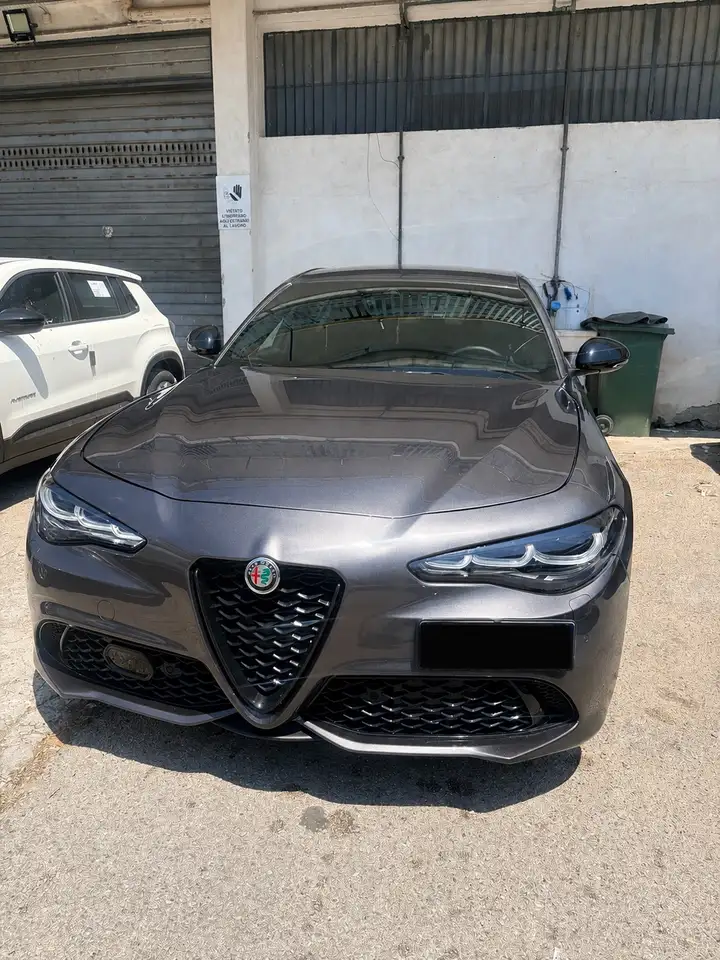 Alfa Romeo Giulia 2023