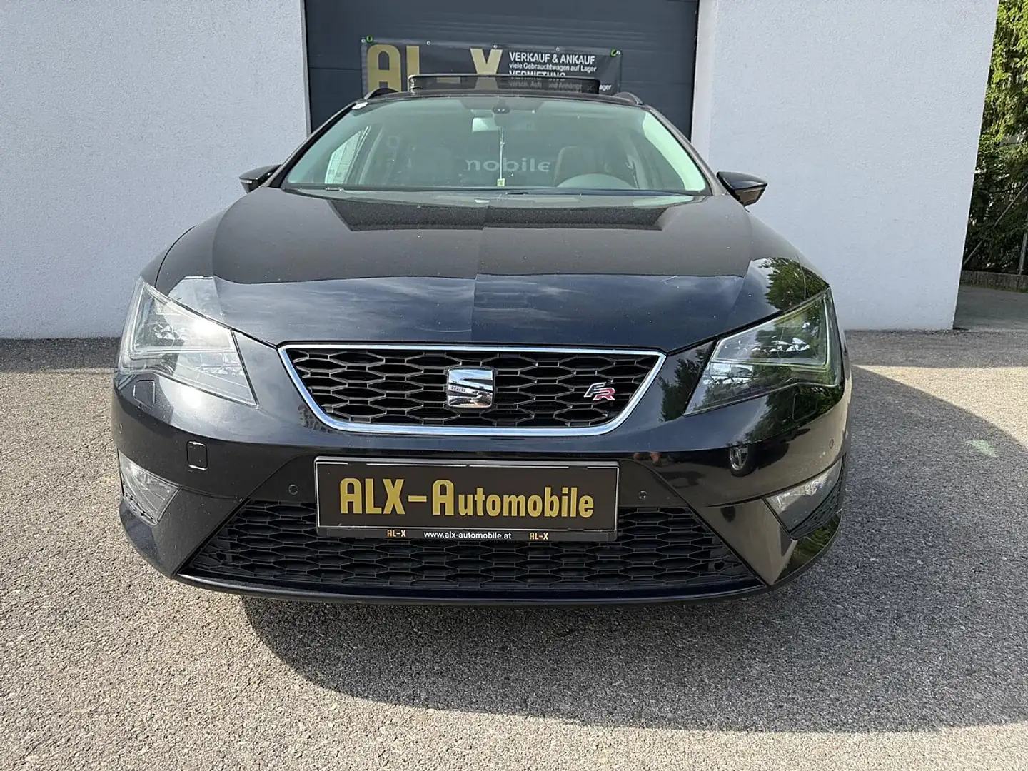 SEAT Leon ST FR 2,0 TDI CR Start-Stop | Vermittlungsverkauf Schwarz - 2