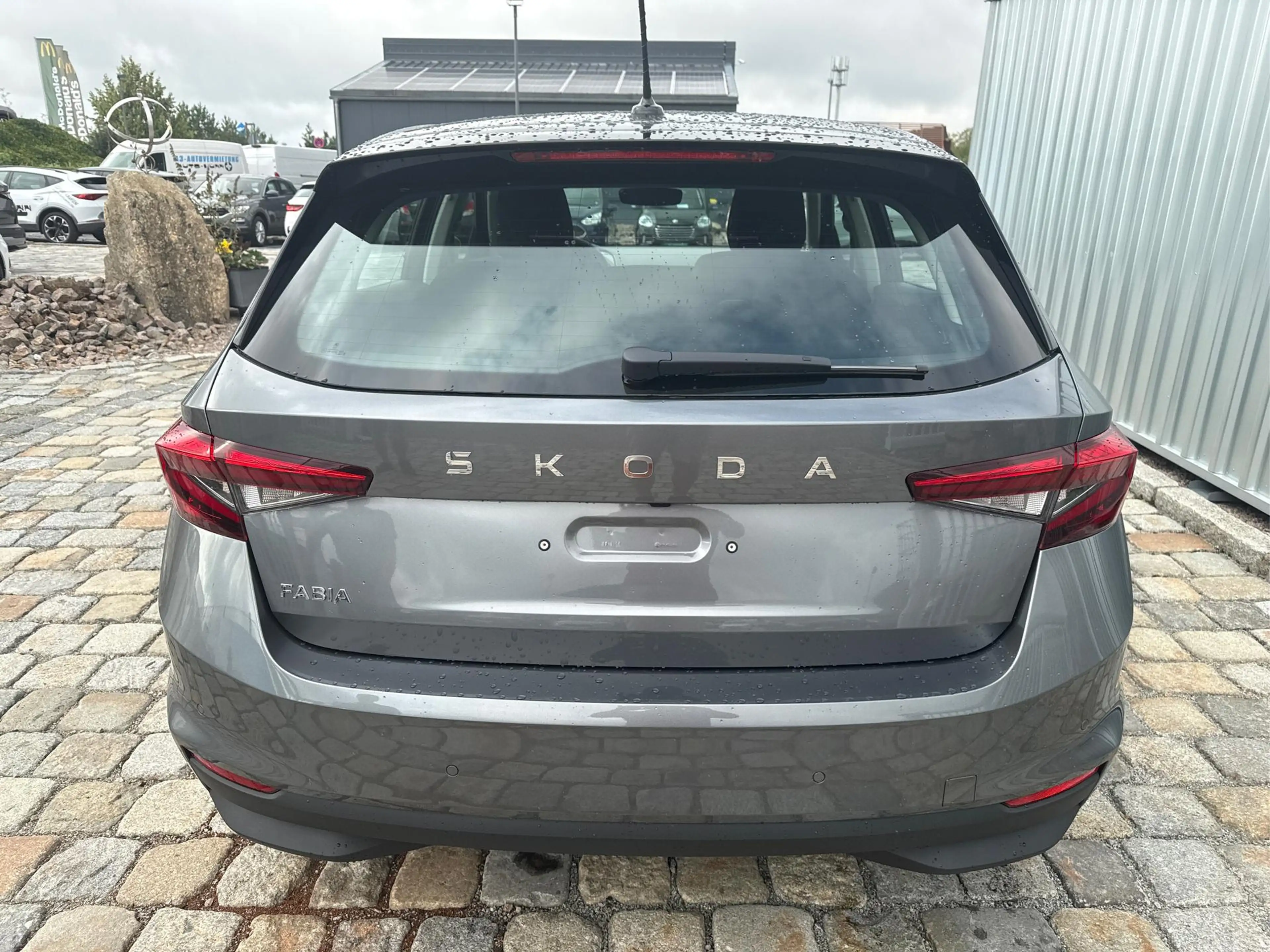 Skoda Fabia 130 Jahre 1.0 MPI 80 PS-Virtuelles Cockpit-Appl... — photo 11