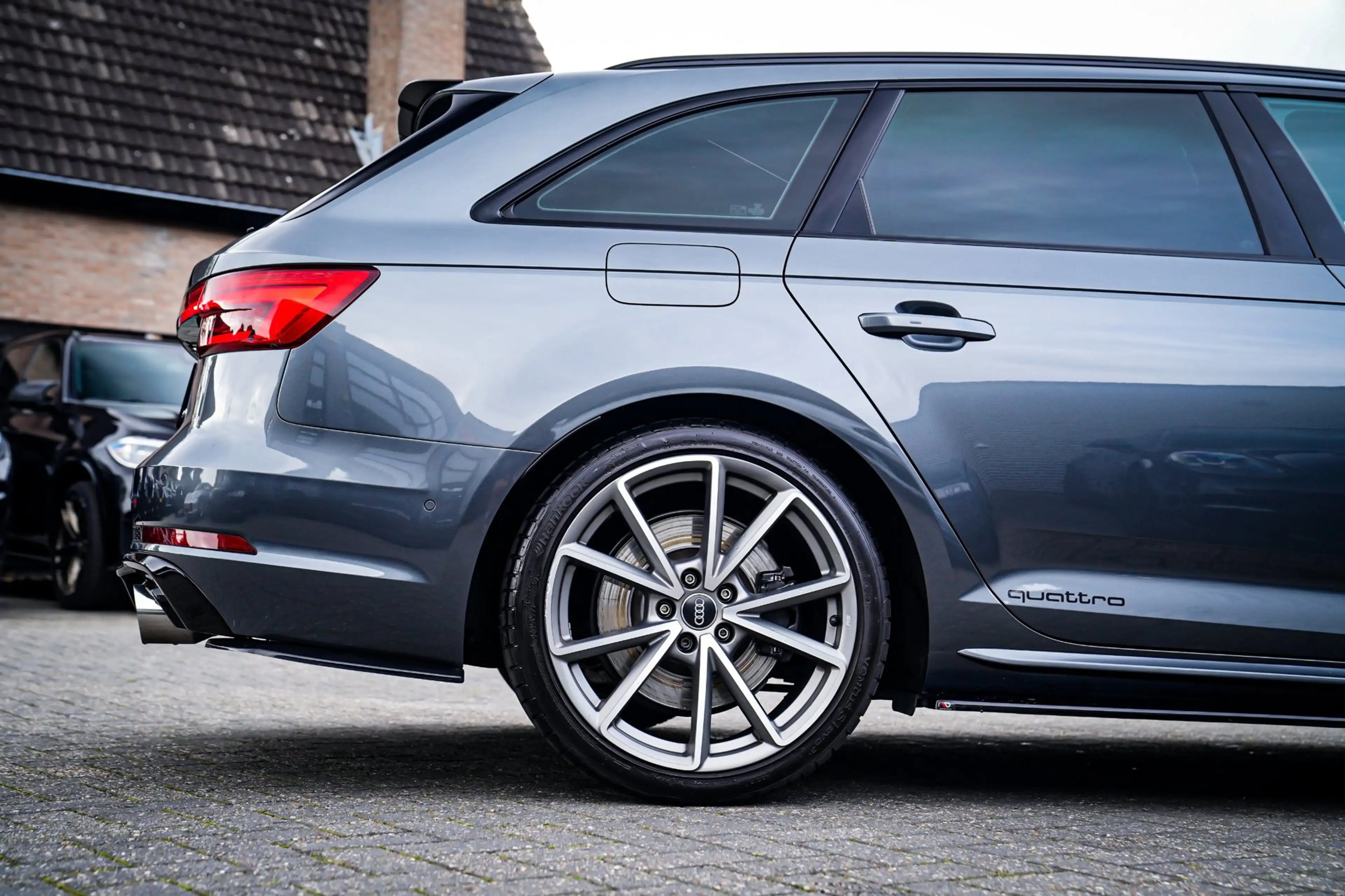 Audi A4 Avant 2.0 TFSI quattro Sport Pro Line S | Panorama — photo 21