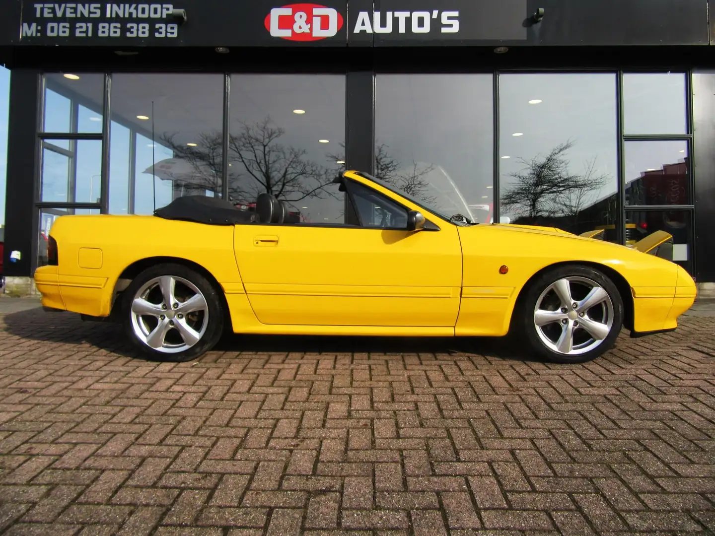 Mazda RX-7 II Turbo Cabrio 1990 APK 28 UNIEKE RETRO AUTO Gelb - 2