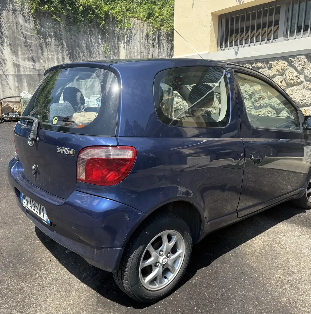 Toyota Yaris 3p 1.0 Sol - 2