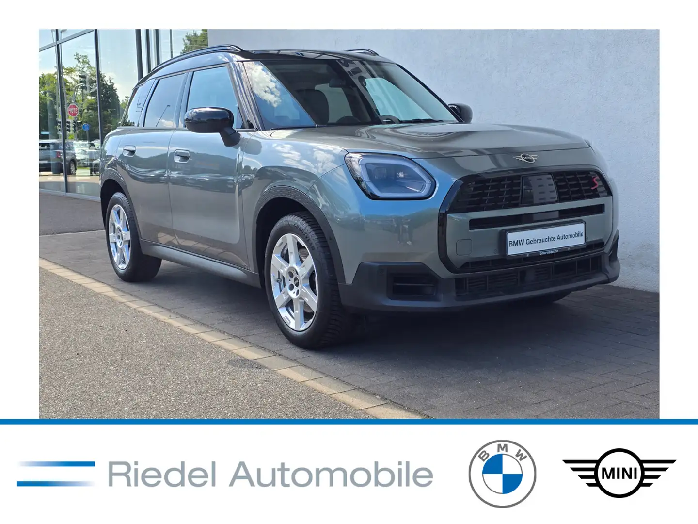 MINI Countryman S All4 Countryman S ALL4 Classic Trim Navi AHK PaketM Grün - 1