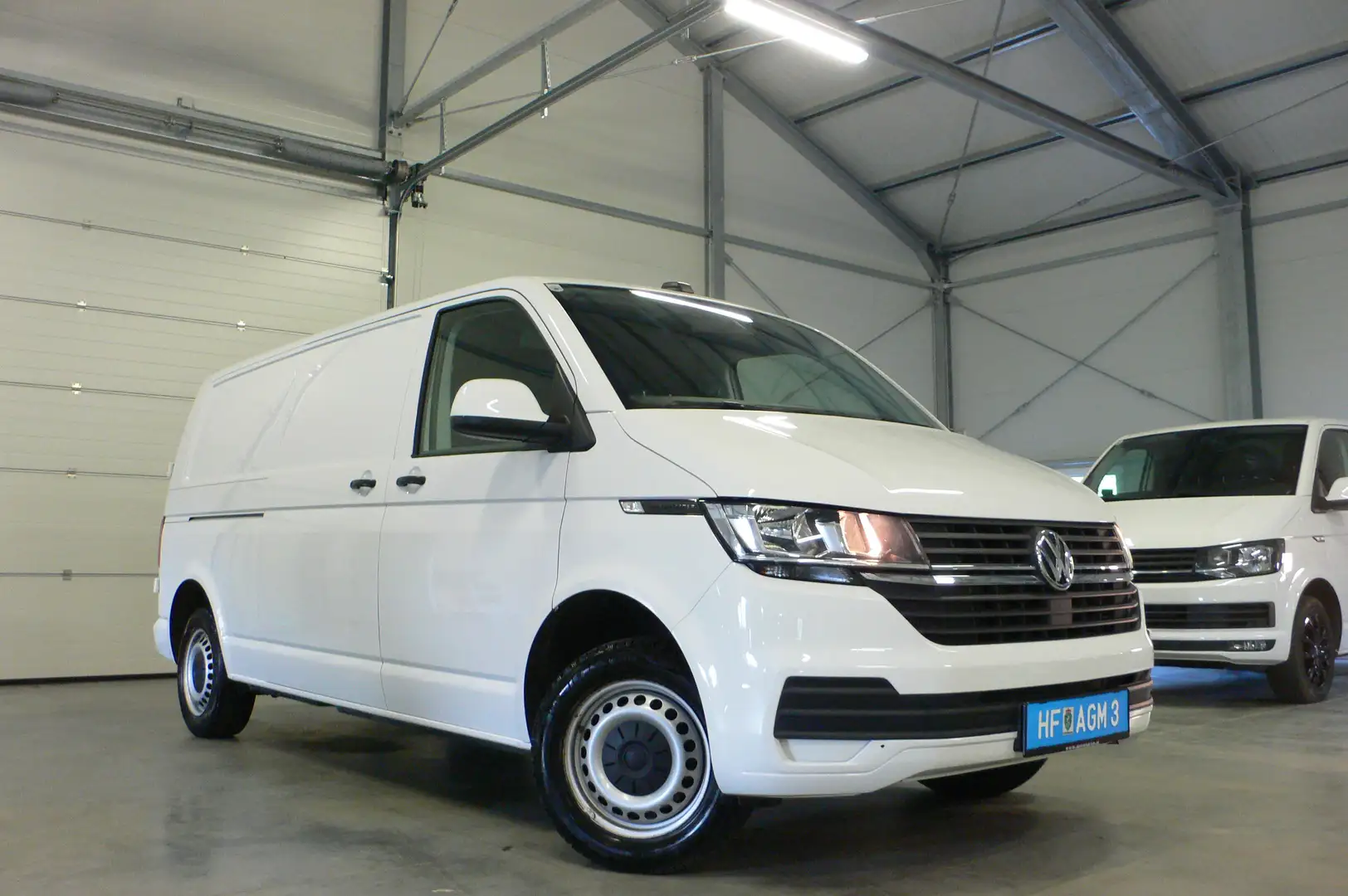 Volkswagen T6.1 Transporter LR 2,0 TDI NAVI AHK PDC TEMPOMAT Blanc - 1