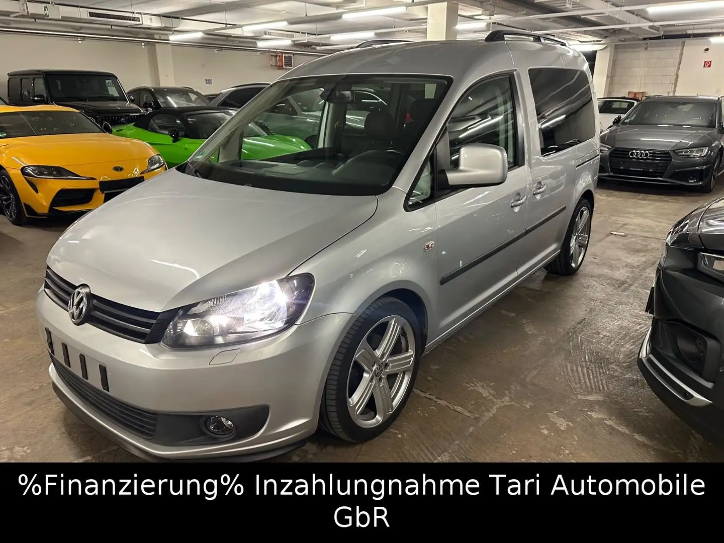 Volkswagen Caddy 1.6 TDI Kombi Team 5-Sitzer Klimaaut., 18" Silber - 2