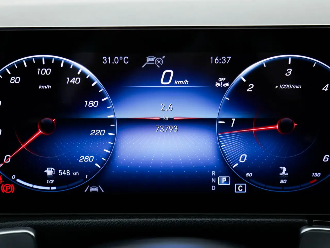 Mercedes-Benz GLB 200 200 d premium auto 15