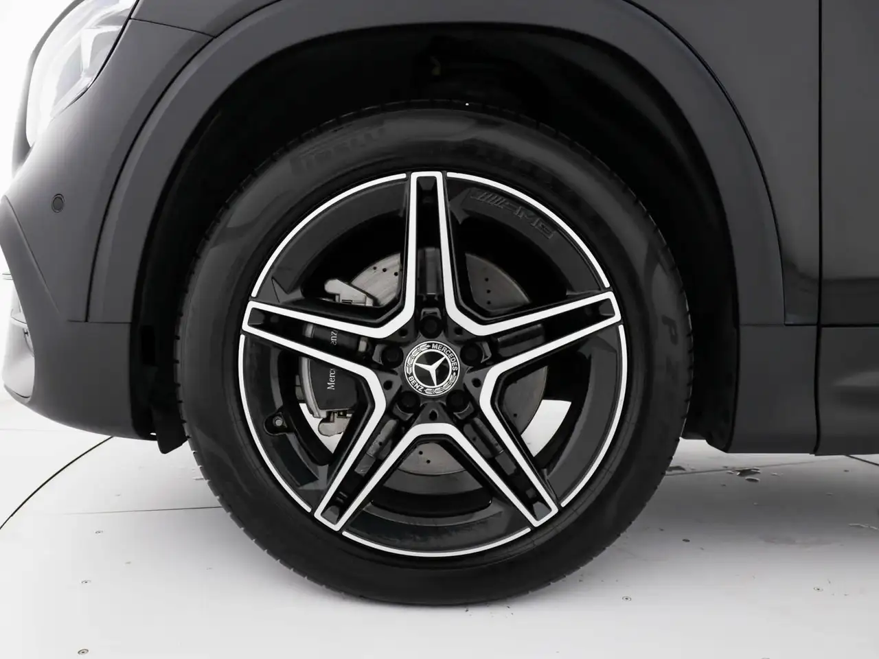 Mercedes-Benz GLB 200 200 d premium auto 7