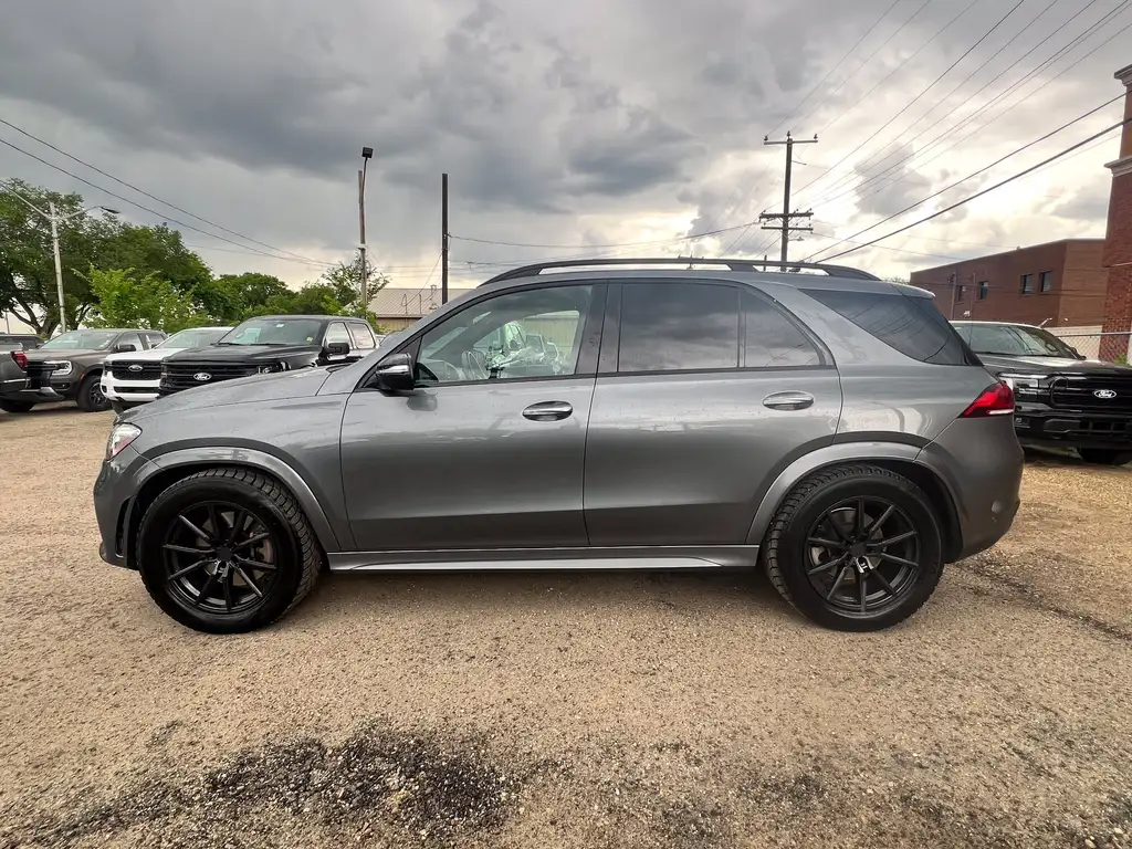 2022 Mercedes-Benz GLE 450 | MoonRoof | Heated Seats | Ambient Lighting — photo 4