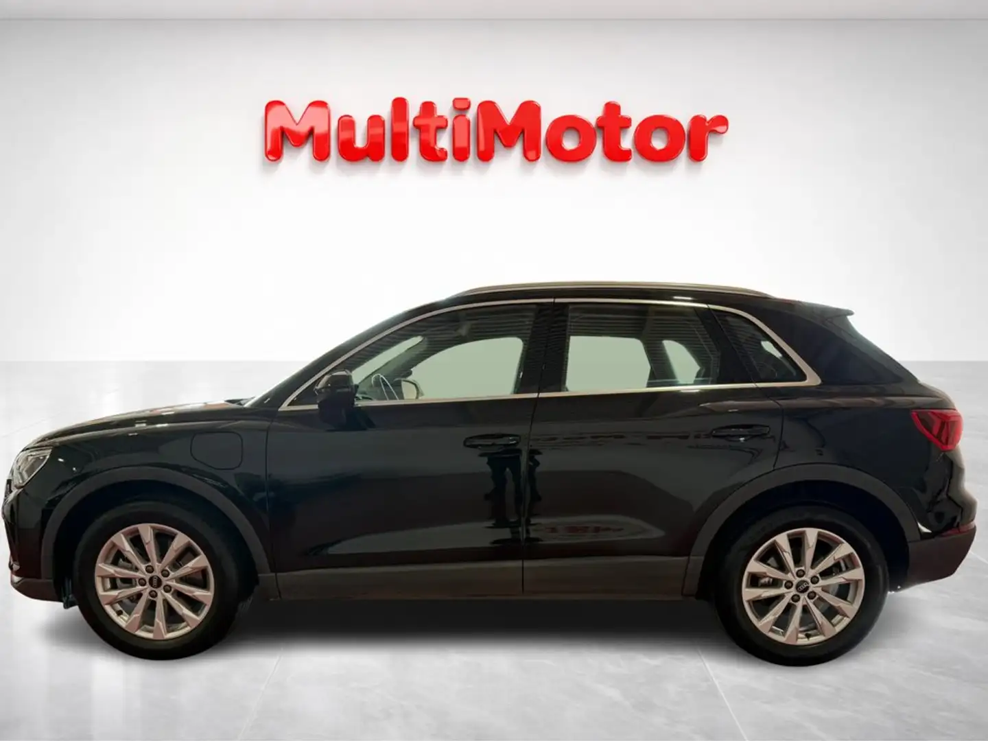 Audi Q3 45 TFSIe S line S-tronic Negro - 2