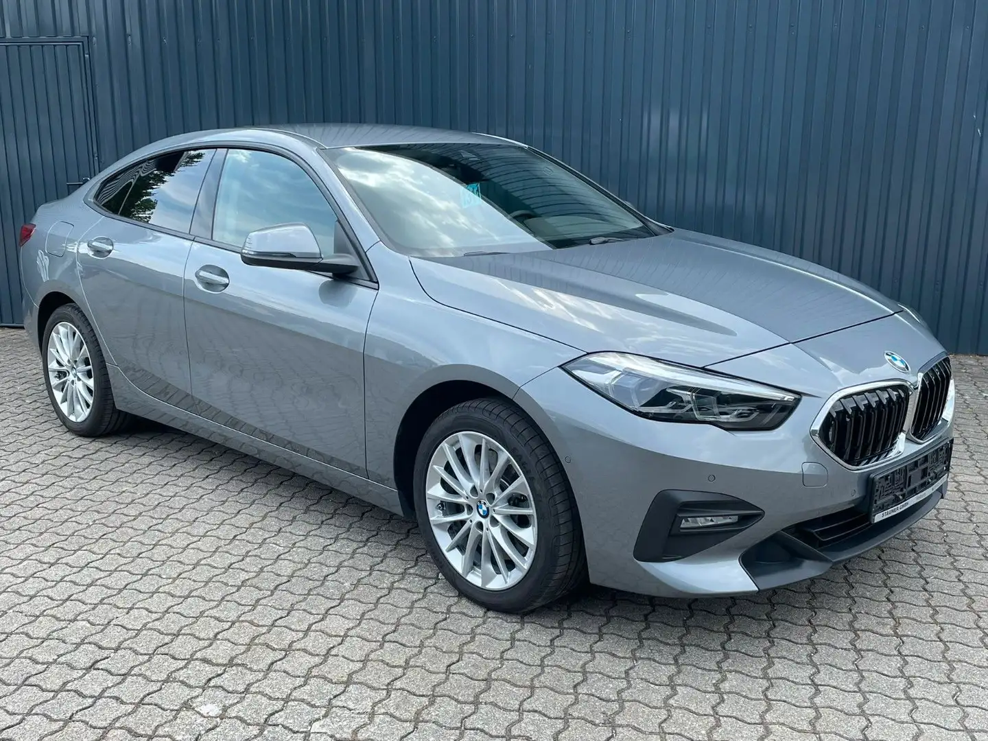 BMW 220D xDr Aut Gran Coupe /Kamera/HiFi/Lenkradheiz Grey - 2